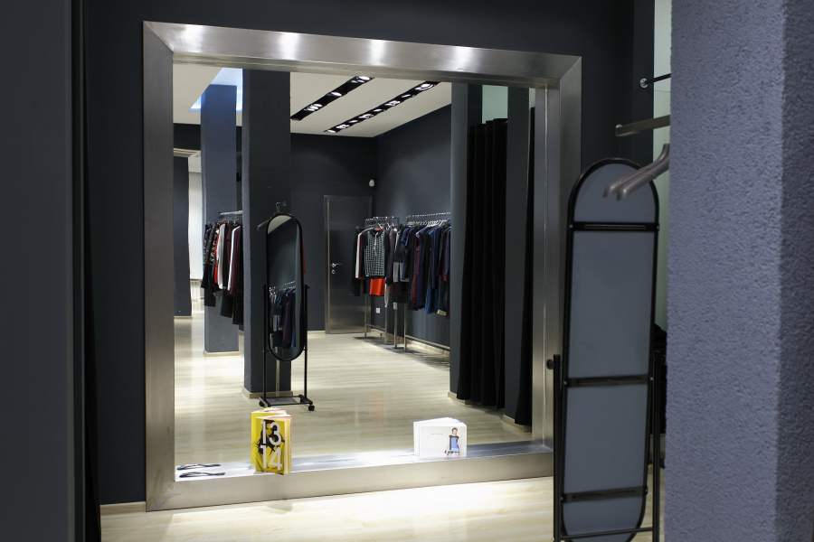 Зеркало для примерочной